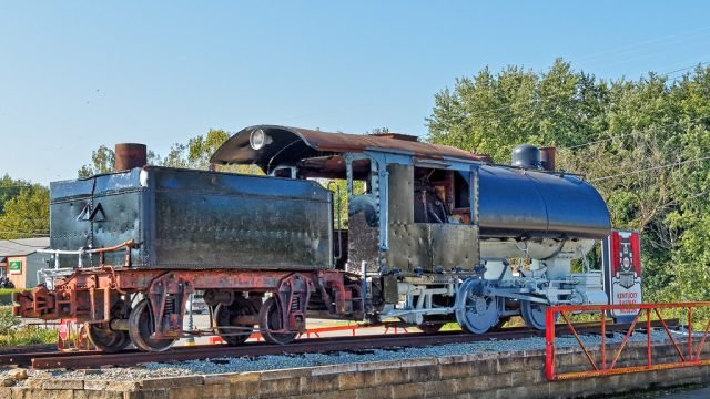 Locomotive at Entrance to Kentucky Railway Museum