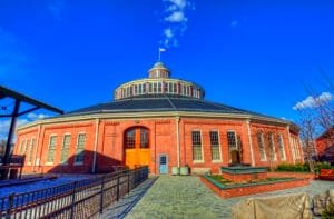 B&o railroad museum roundhouse