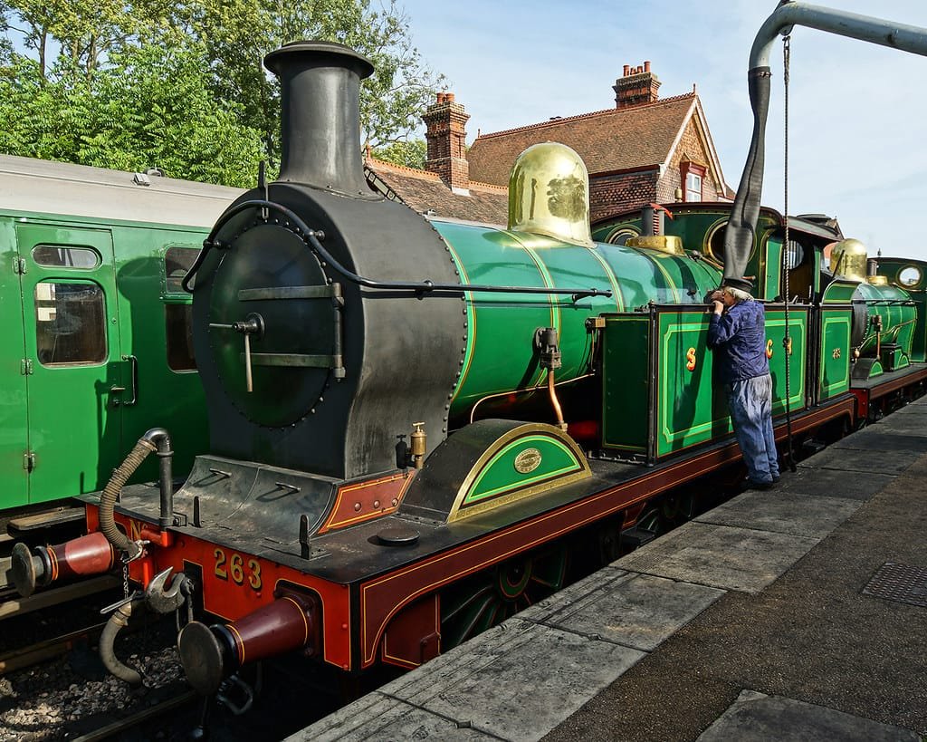 Bluebell railway, sheffield park