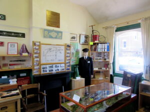 Inside brading station heritage ^ community centre geograph.org.uk 4628315