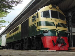 Lokomotif cc 200 15 ambarawa railway museum