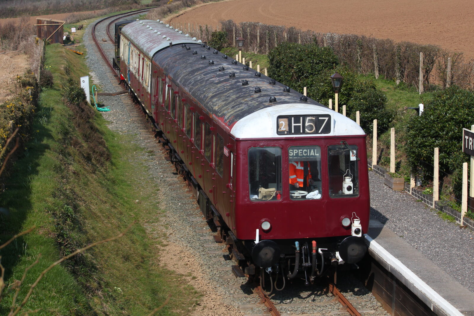 51616 helston railway maroon march